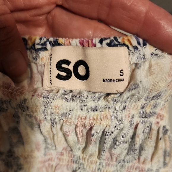 SO Pink and Blue Smocked Peplum Camisole - Picture 2 of 8